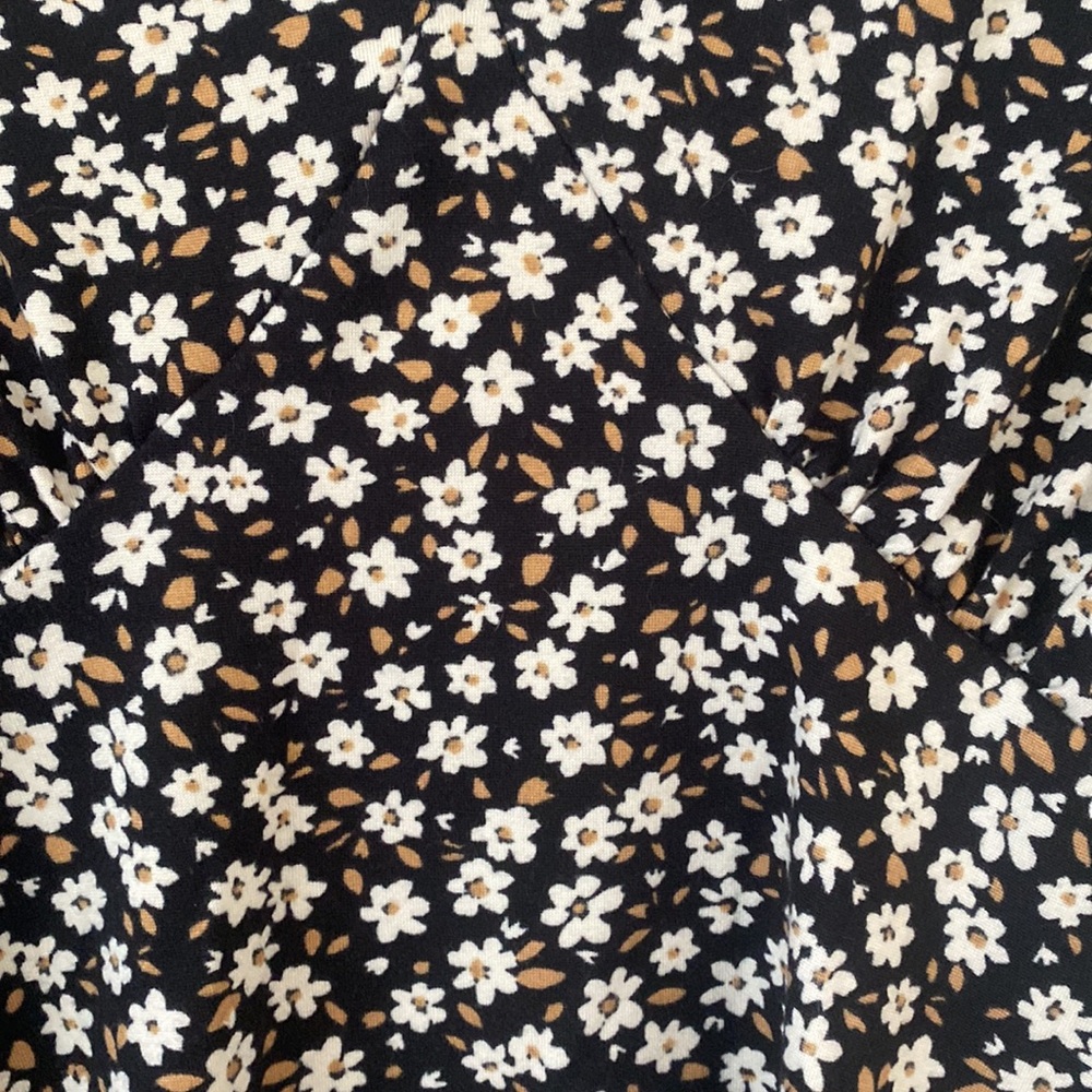Flower top - Picture 2 of 3